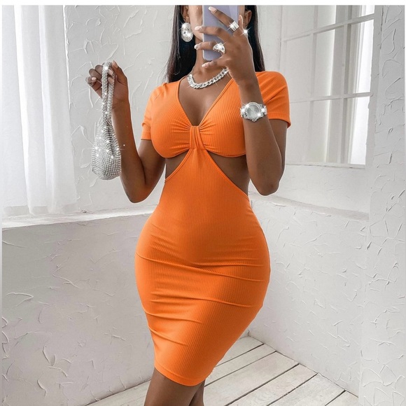 CLO ICOOL Women's Short Sleeve Split Bodycon Mini Dress - Picture 2 of 8